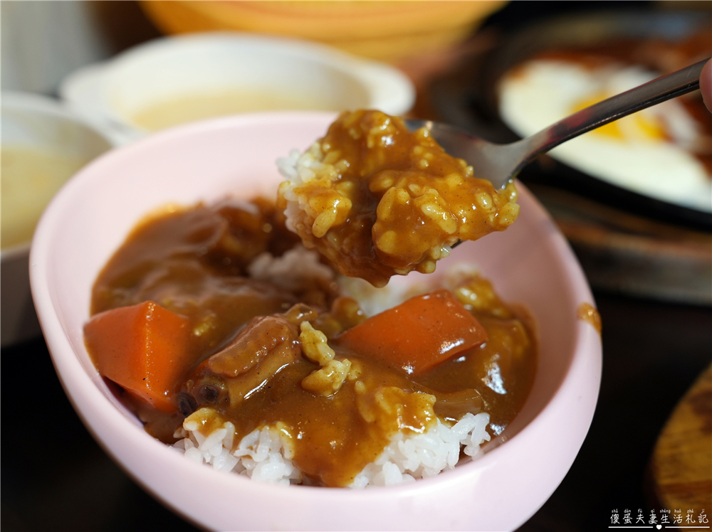 【桃園中壢。美食】『有煎平價牛排』小資最愛！180元起就可以爽吃自助吧！ @傻蛋夫妻生活札記