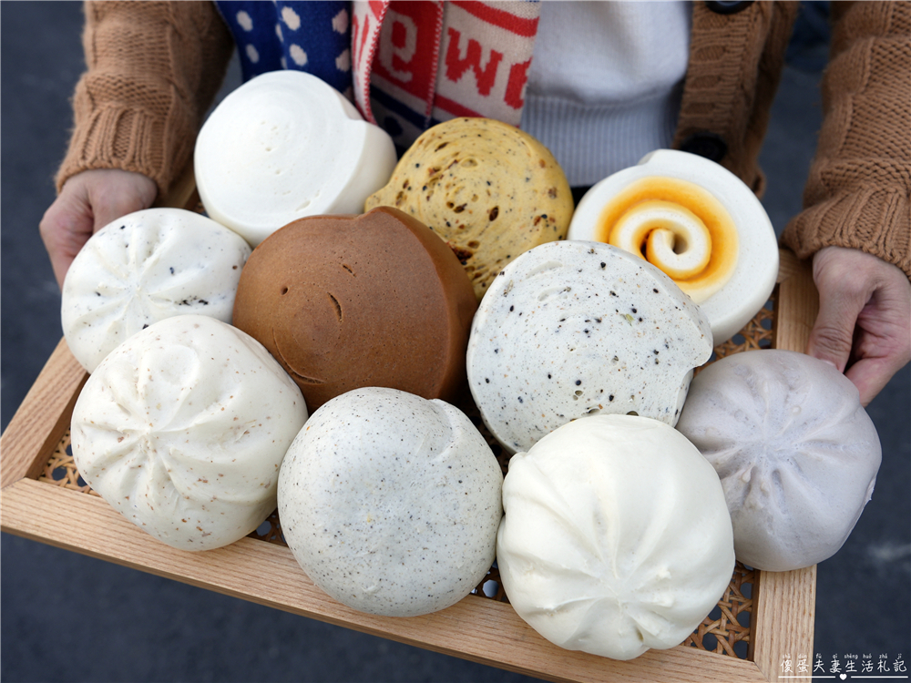 【苗栗頭份。美食】『江夏堂包子饅頭』通通10元俗俗銅板價!便宜到捨不得嫌的包子饅頭專賣店! @傻蛋夫妻生活札記 【苗栗頭份。美食】『江夏堂包子饅頭』通通10元俗俗銅板價!便宜到捨不得嫌的包子饅頭專賣店! @傻蛋夫妻生活札記