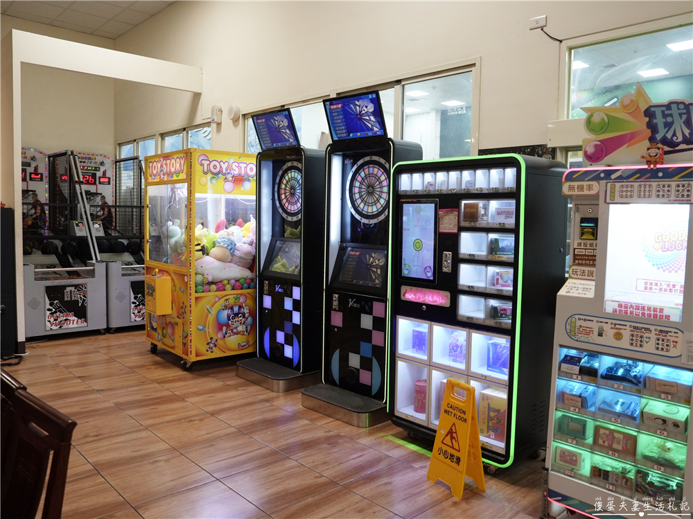 【台中北屯】『東明釣蝦場』24小時營業！全場禁菸的釣蝦場兼熱炒店！ @傻蛋夫妻生活札記