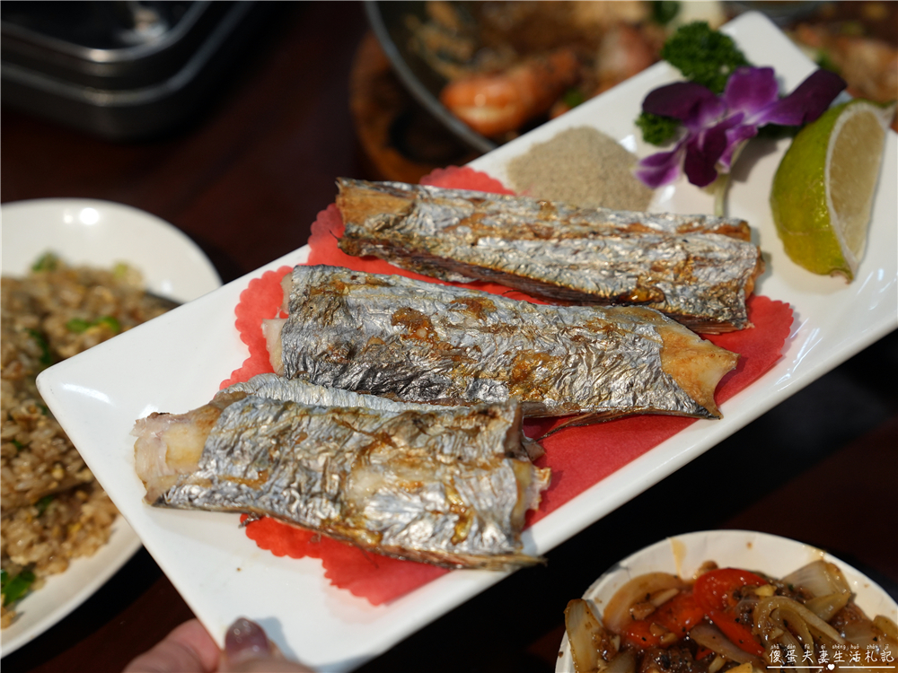 【台中北屯】『東明釣蝦場』24小時營業！全場禁菸的釣蝦場兼熱炒店！ @傻蛋夫妻生活札記