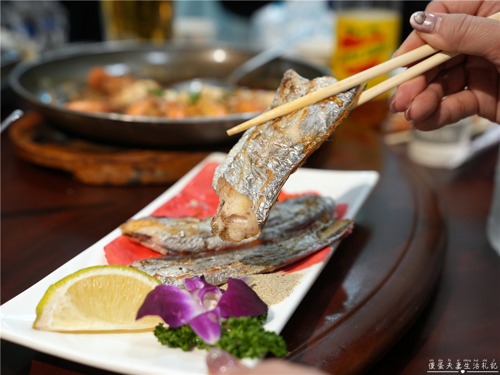 【台中北屯】『東明釣蝦場』24小時營業！全場禁菸的釣蝦場兼熱炒店！ @傻蛋夫妻生活札記