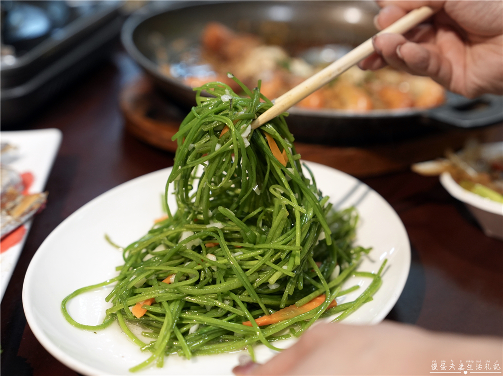 【台中北屯】『東明釣蝦場』24小時營業！全場禁菸的釣蝦場兼熱炒店！ @傻蛋夫妻生活札記