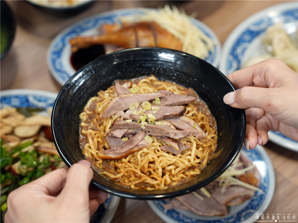 【苗栗市。美食】『林家鴨香飯』必點獨特麻醬鴨肉麵！涮嘴系的鴨肉小吃專賣！ @傻蛋夫妻生活札記