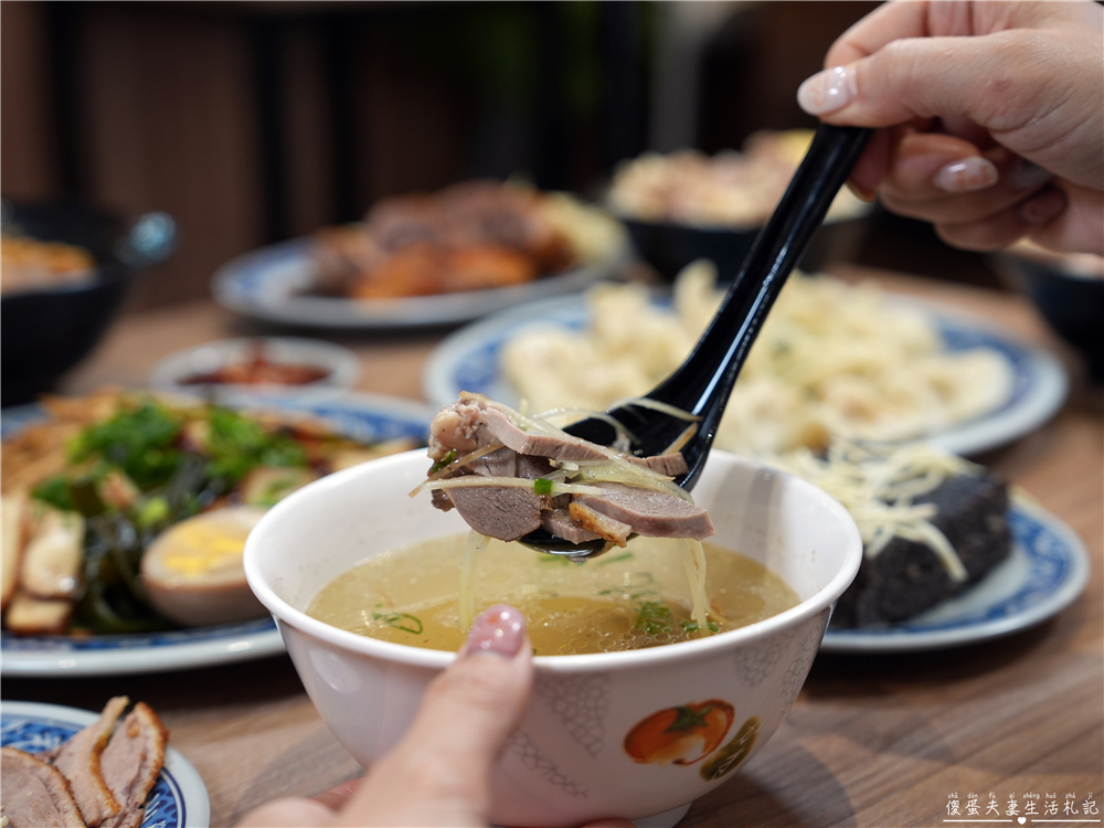 【苗栗市。美食】『林家鴨香飯』必點獨特麻醬鴨肉麵！涮嘴系的鴨肉小吃專賣！ @傻蛋夫妻生活札記