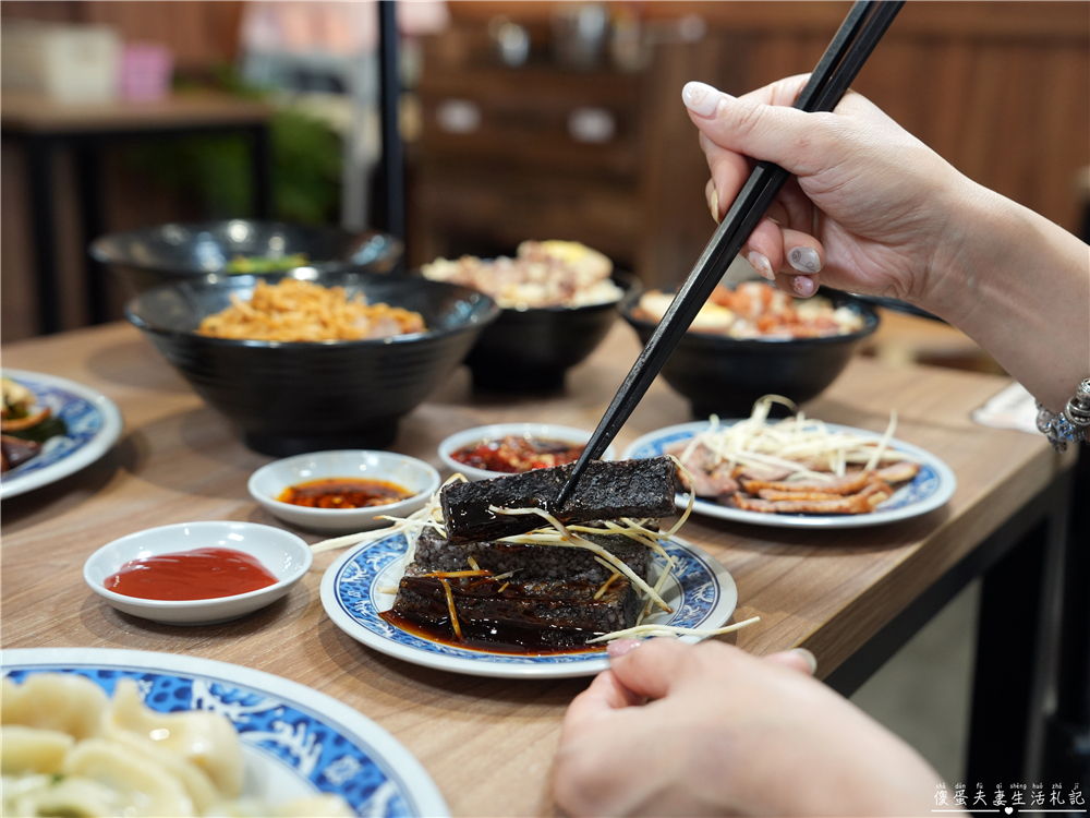 【苗栗市。美食】『林家鴨香飯』必點獨特麻醬鴨肉麵！涮嘴系的鴨肉小吃專賣！ @傻蛋夫妻生活札記