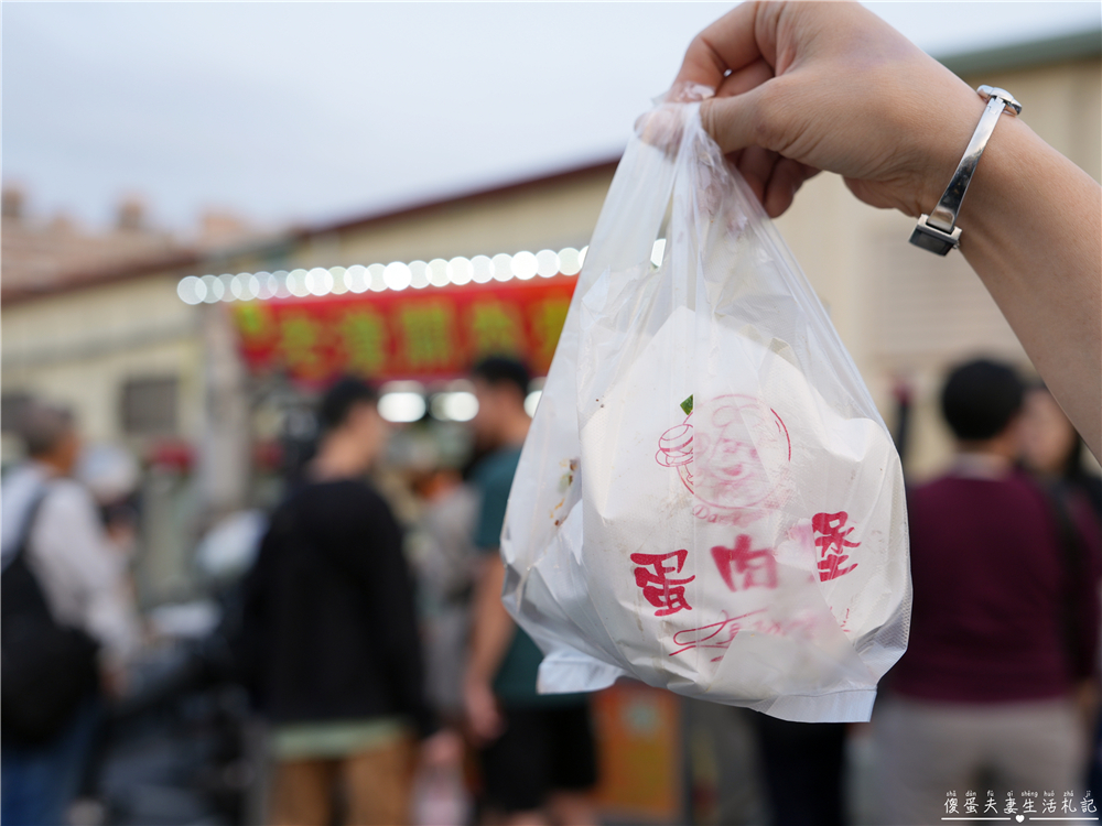 【台中南區。美食】『楊記老潼關肉夾饃』開店就開始湧現誇張排隊！大慶夜市的排隊名店！ @傻蛋夫妻生活札記