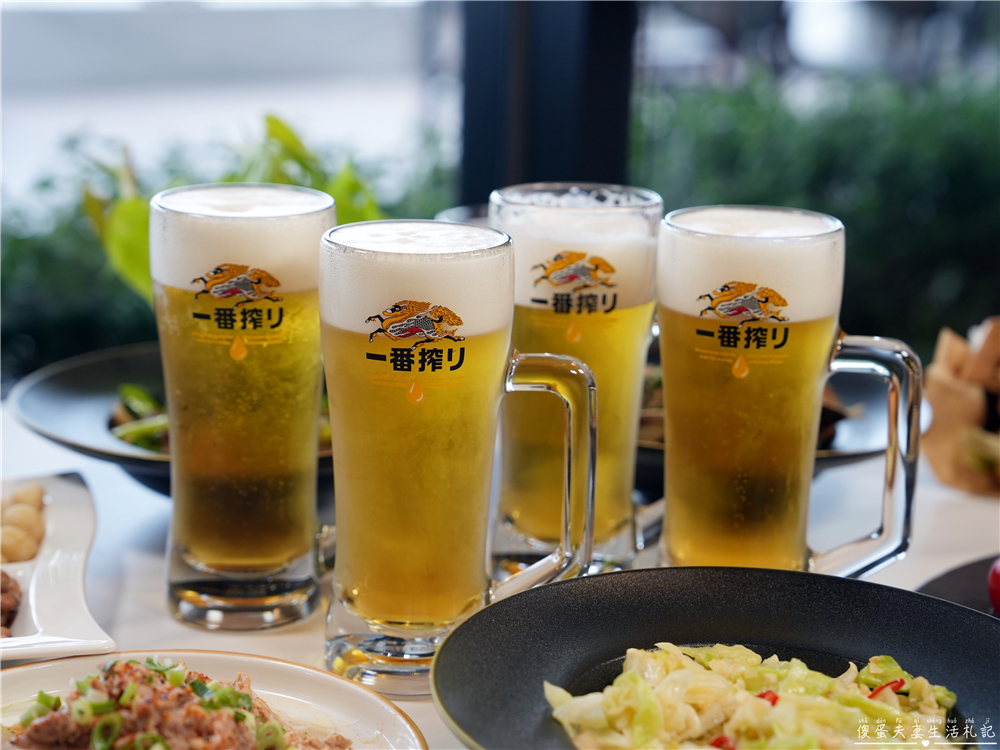 【台中后里。美食】『樂奇Lucky Club』大人系餐酒館！全台唯一拉斯維加斯風格~吃喝玩樂住一站搞定！ @傻蛋夫妻生活札記