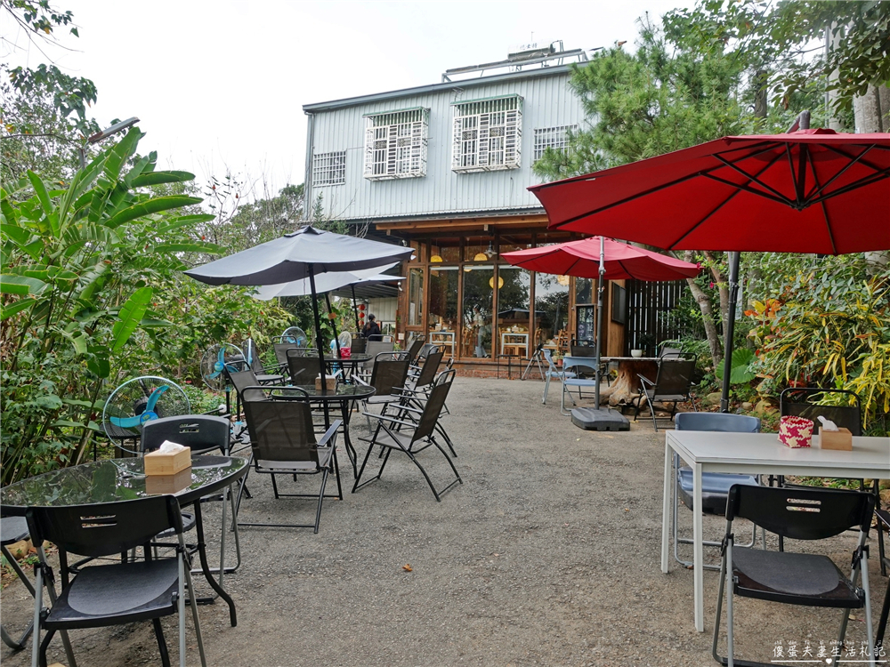 【苗栗銅鑼。美食】『雙峰草堂』唯美日式木造玻璃屋！隱身山中的夢幻銅鑼燒！ @傻蛋夫妻生活札記