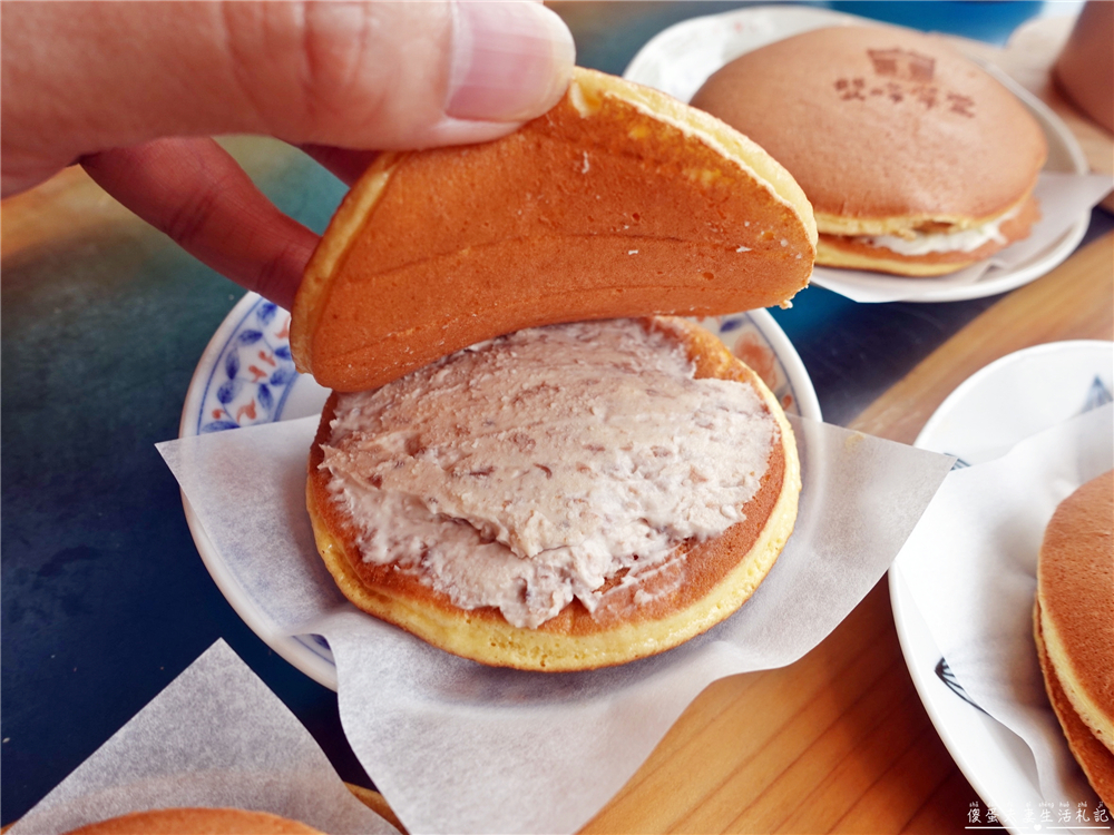 【苗栗銅鑼。美食】『雙峰草堂』唯美日式木造玻璃屋！隱身山中的夢幻銅鑼燒！ @傻蛋夫妻生活札記