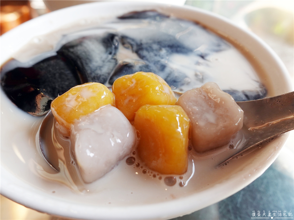 【台中龍井美食】『東海龍門客棧美食』Q彈芋圓搭配滑順仙草凍!東海商圈必吃甜點! @傻蛋夫妻生活札記 【台中龍井美食】『東海龍門客棧美食』Q彈芋圓搭配滑順仙草凍!東海商圈必吃甜點! @傻蛋夫妻生活札記