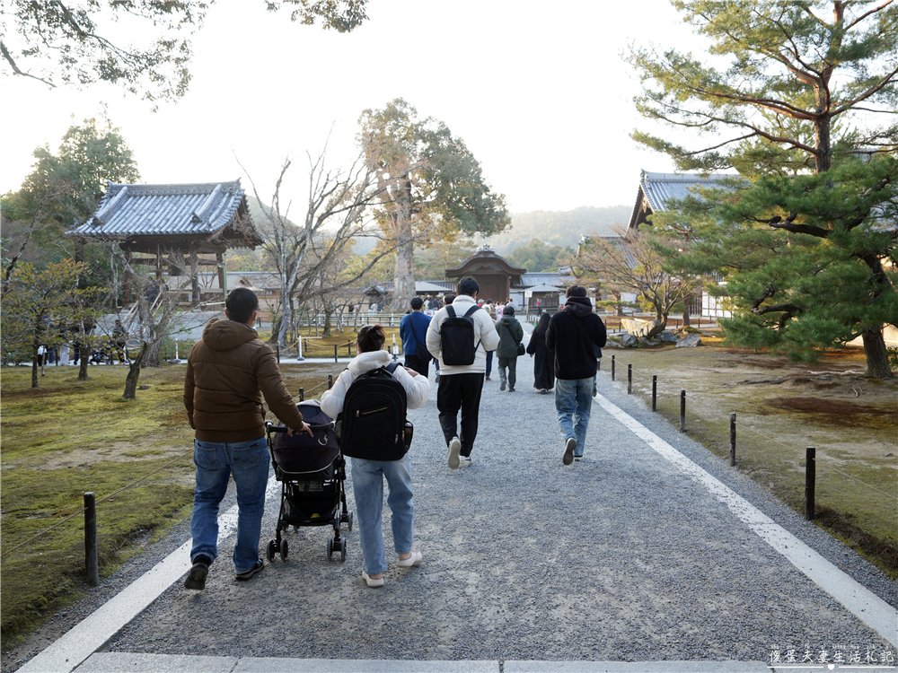 【日本京都。景點】『金閣寺』美到窒息的黃金倒影!金箔閃耀的古都象徵~ @傻蛋夫妻生活札記 【日本京都。景點】『金閣寺』美到窒息的黃金倒影!金箔閃耀的古都象徵~ @傻蛋夫妻生活札記