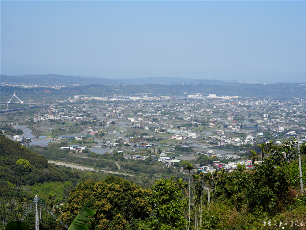 【苗栗公館。露營】『橄欖莊園』百萬夜景!坐擁山城景色的超美露營區! @傻蛋夫妻生活札記 【苗栗公館。露營】『橄欖莊園』百萬夜景!坐擁山城景色的超美露營區! @傻蛋夫妻生活札記