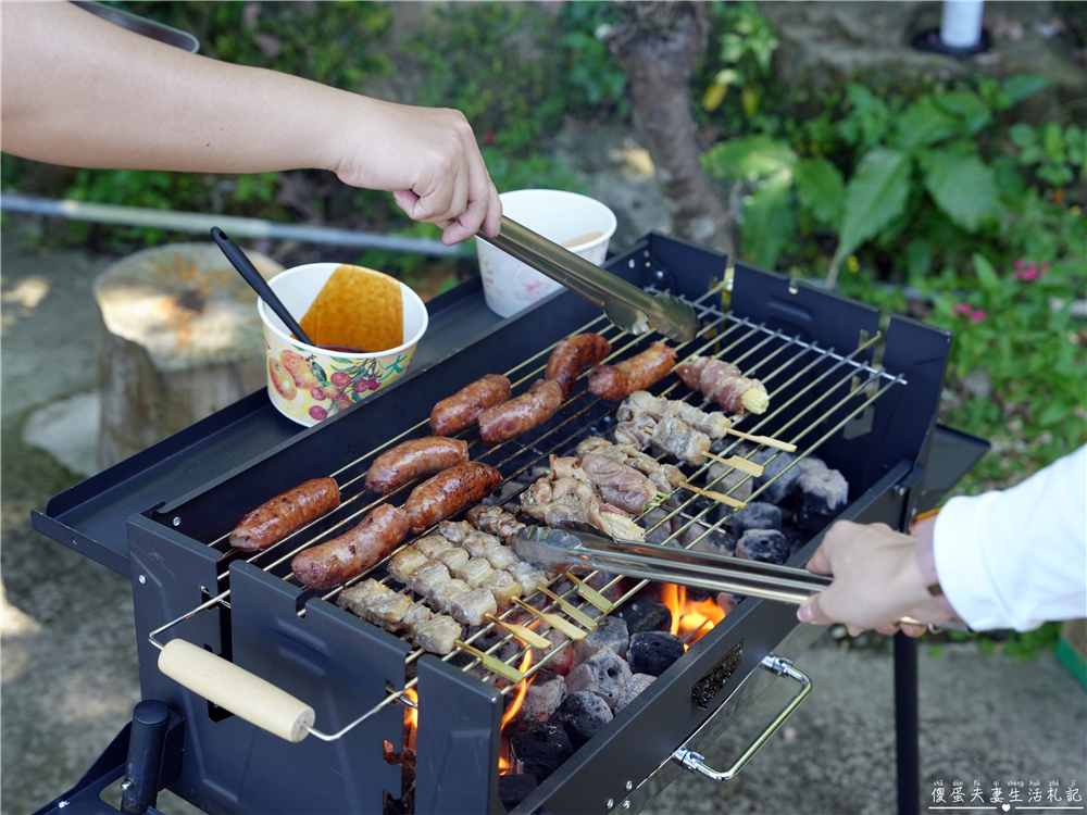 【苗栗公館。露營】『橄欖莊園』百萬夜景！坐擁山城景色的超美露營區！ @傻蛋夫妻生活札記
