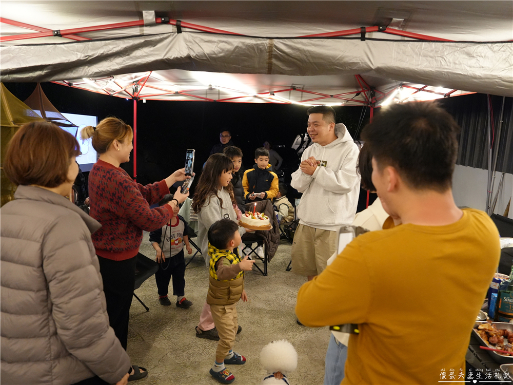 【苗栗公館。露營】『橄欖莊園』百萬夜景！坐擁山城景色的超美露營區！ @傻蛋夫妻生活札記