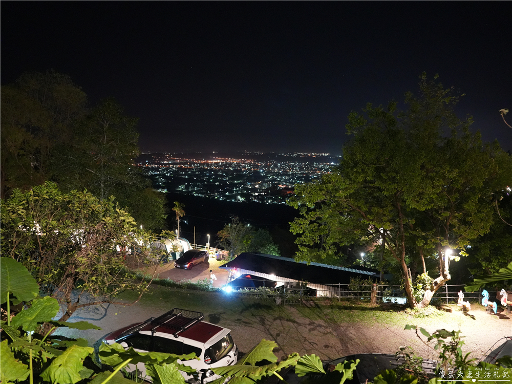 【苗栗公館。露營】『橄欖莊園』百萬夜景！坐擁山城景色的超美露營區！ @傻蛋夫妻生活札記