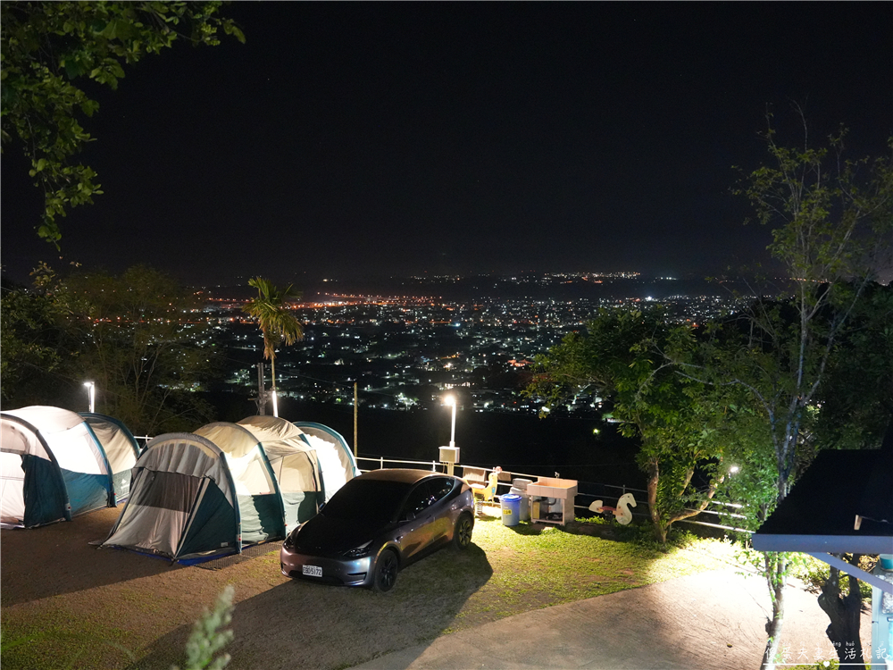 【苗栗公館。露營】『橄欖莊園』百萬夜景!坐擁山城景色的超美露營區! @傻蛋夫妻生活札記 【苗栗公館。露營】『橄欖莊園』百萬夜景!坐擁山城景色的超美露營區! @傻蛋夫妻生活札記