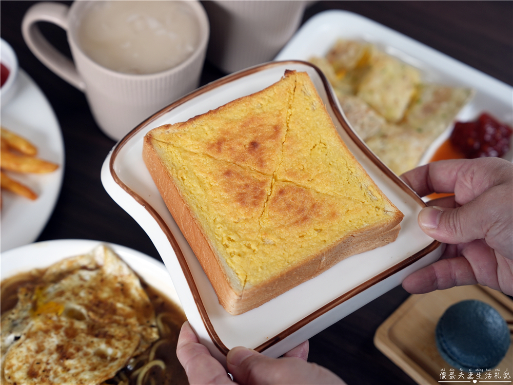 【苗栗市。美食】『日安晨光早午餐Bonjour Soleil』輕質感早午餐~還有早午餐少見的馬卡龍甜點！ @傻蛋夫妻生活札記