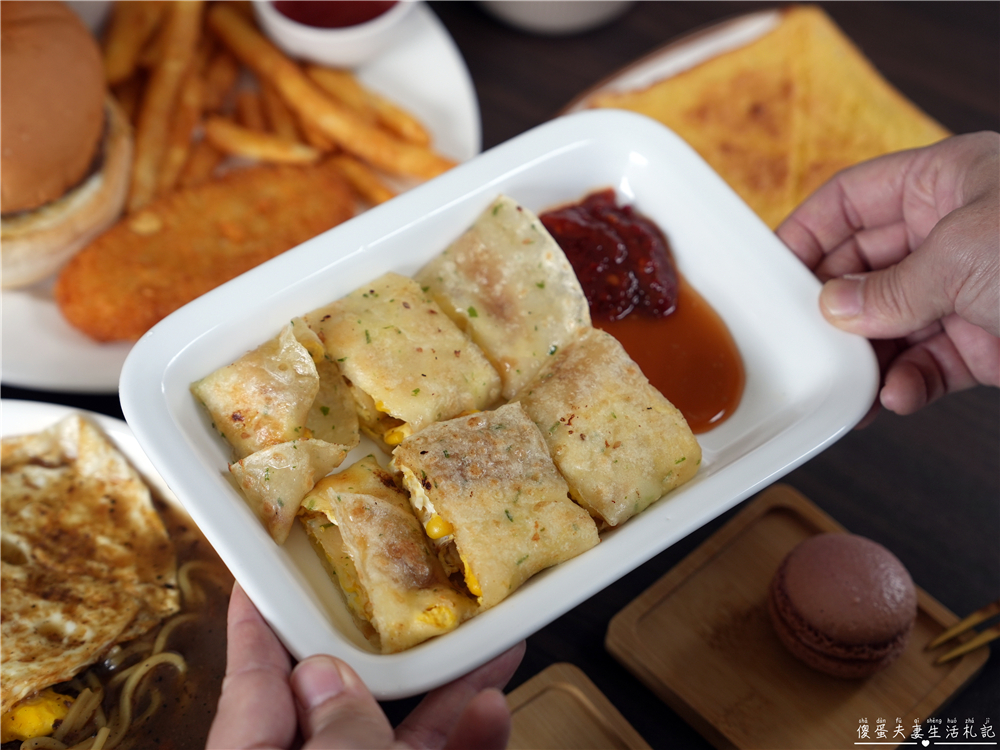 【苗栗市。美食】『日安晨光早午餐Bonjour Soleil』輕質感早午餐~還有早午餐少見的馬卡龍甜點！ @傻蛋夫妻生活札記