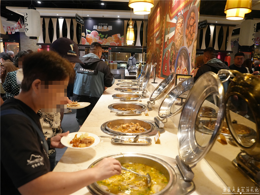【台中南屯。美食】『潮港城太陽百匯』傳說中的中部辦桌王！台中超夯吃到飽之一！而且竟然還是寵物友善~~ @傻蛋夫妻生活札記