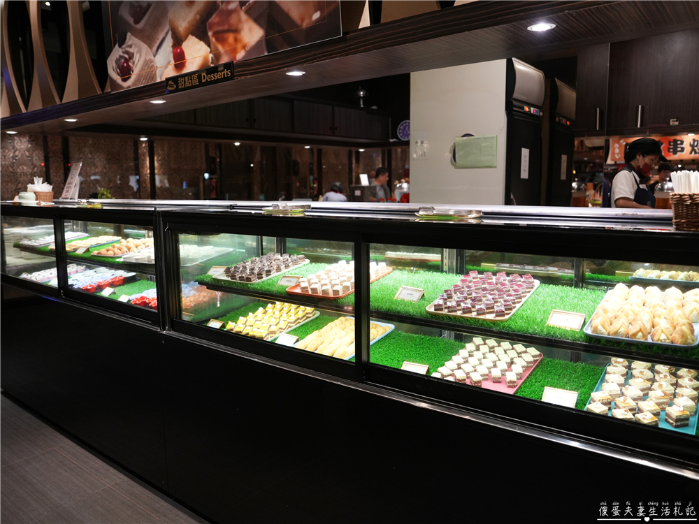 【台中南屯。美食】『潮港城太陽百匯』傳說中的中部辦桌王！台中超夯吃到飽之一！而且竟然還是寵物友善~~ @傻蛋夫妻生活札記