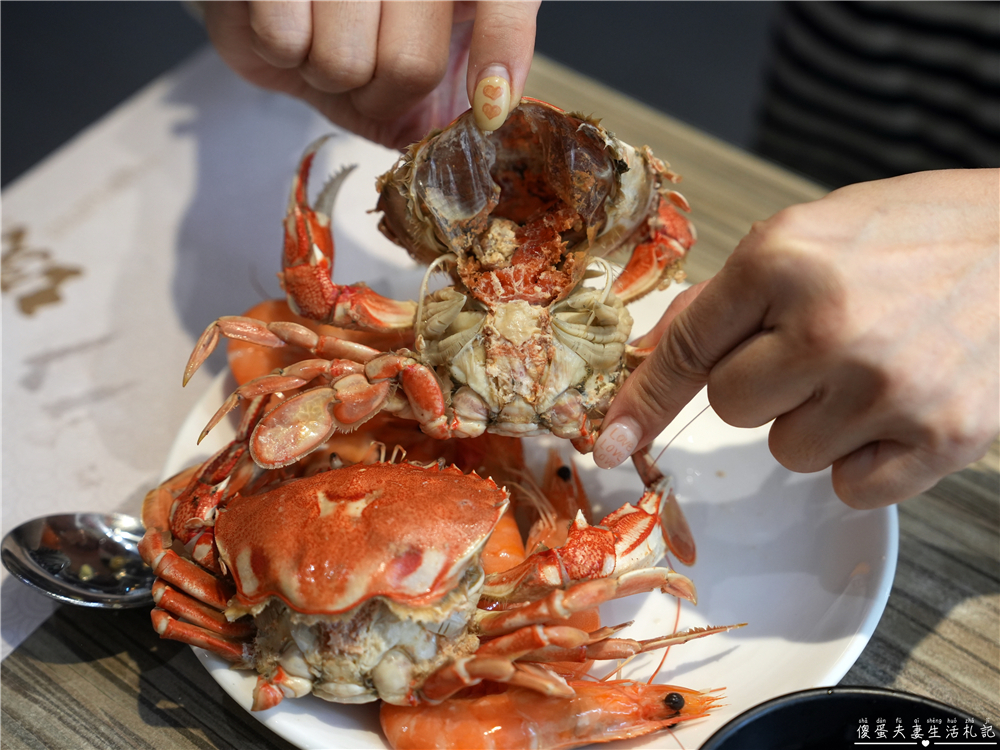【台中南屯。美食】『潮港城太陽百匯』傳說中的中部辦桌王！台中超夯吃到飽之一！而且竟然還是寵物友善~~ @傻蛋夫妻生活札記
