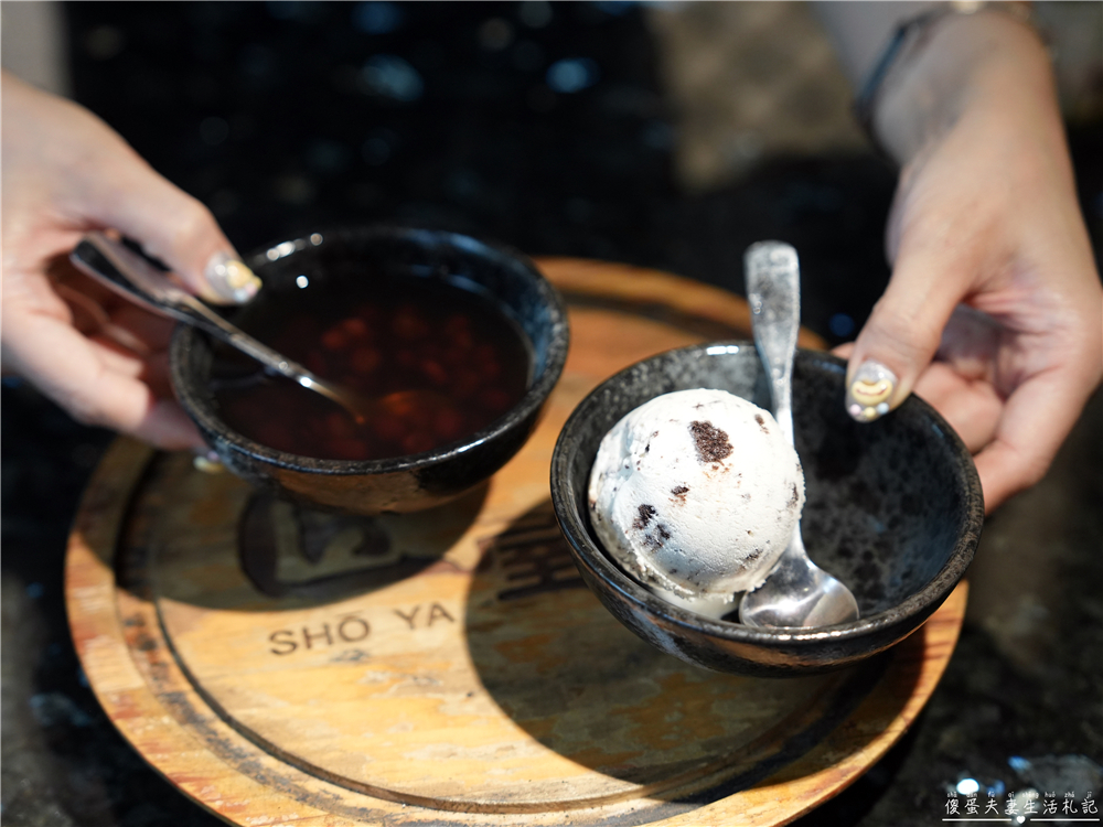 【台中北屯。美食】『月見里山 炭火燒肉』禪風系庭院燒肉！專人待烤免動手~完美燒肉輕鬆吃！台中寵物友善燒肉店~ @傻蛋夫妻生活札記