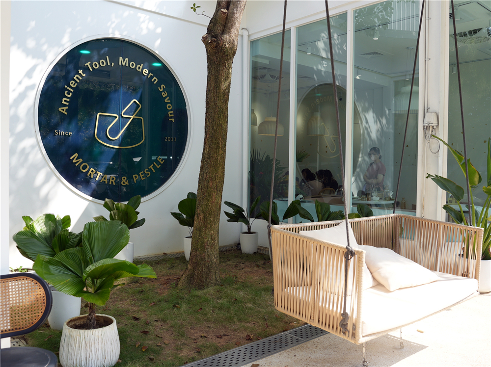 【桃園中壢。美食】『異域Mortar&#038;Pestle』滇緬風味！走進唯美玻璃屋來一場異國料理的邂逅吧~ @傻蛋夫妻生活札記