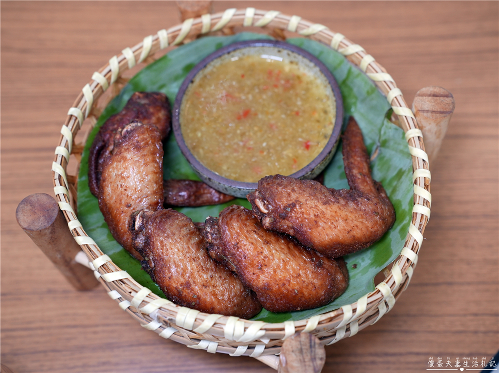 【桃園中壢。美食】『異域Mortar&#038;Pestle』滇緬風味！走進唯美玻璃屋來一場異國料理的邂逅吧~ @傻蛋夫妻生活札記