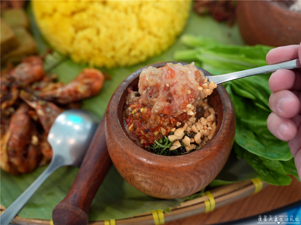 【桃園中壢。美食】『異域Mortar&#038;Pestle』滇緬風味！走進唯美玻璃屋來一場異國料理的邂逅吧~ @傻蛋夫妻生活札記