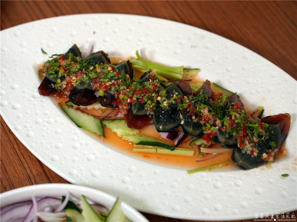 【桃園中壢。美食】『異域Mortar&#038;Pestle』滇緬風味！走進唯美玻璃屋來一場異國料理的邂逅吧~ @傻蛋夫妻生活札記