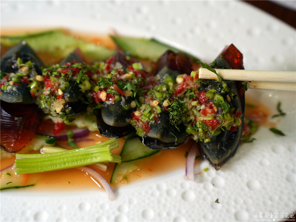 【桃園中壢。美食】『異域Mortar&#038;Pestle』滇緬風味！走進唯美玻璃屋來一場異國料理的邂逅吧~ @傻蛋夫妻生活札記