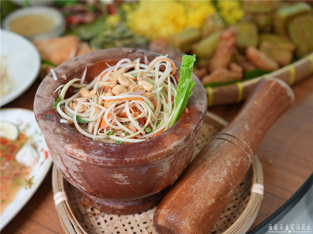 【桃園中壢。美食】『異域Mortar&#038;Pestle』滇緬風味！走進唯美玻璃屋來一場異國料理的邂逅吧~ @傻蛋夫妻生活札記