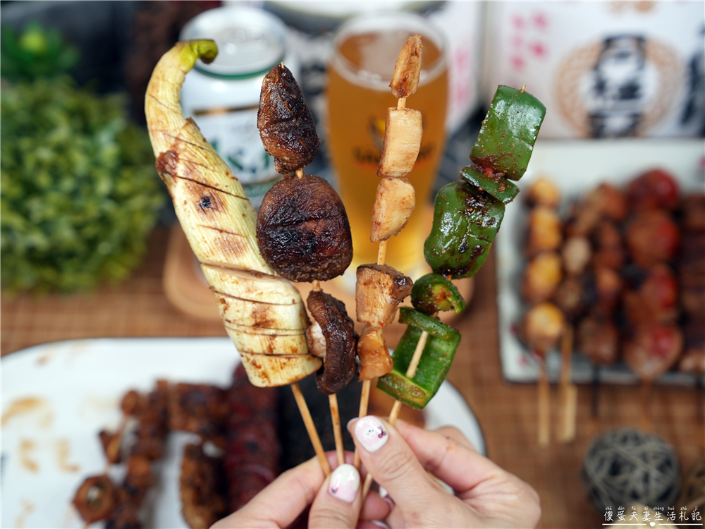 【台中北屯。美食】『橋頭烤肉』昌平夜市超人氣烤肉！一週只開三天的炭火烤肉專賣！ @傻蛋夫妻生活札記