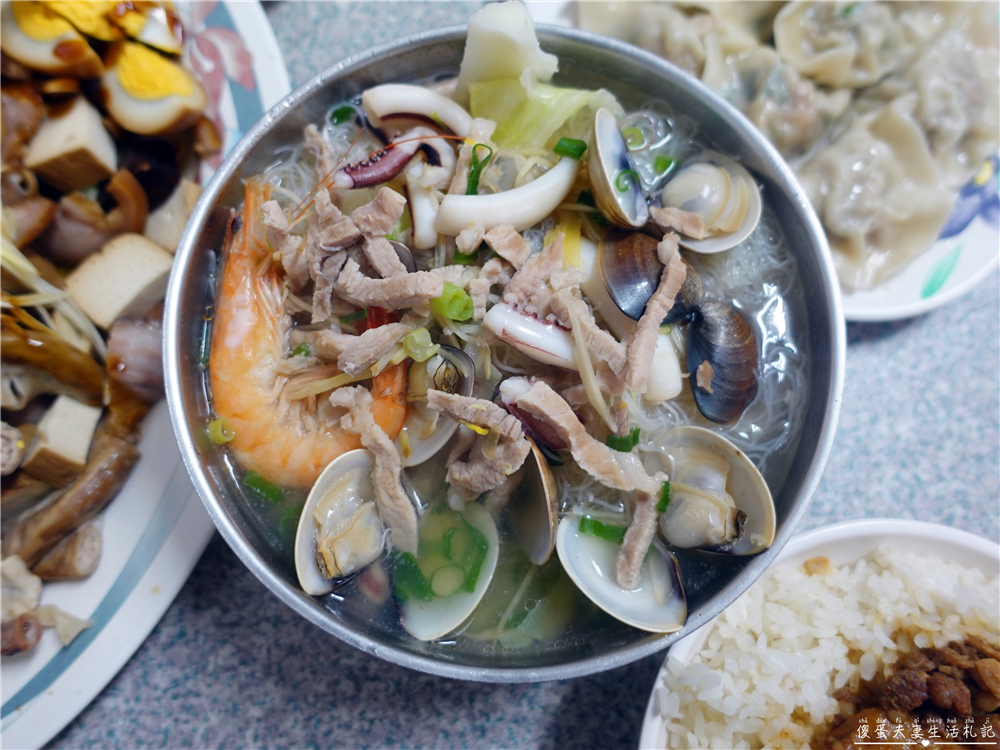 【苗栗後龍。美食】『玉榮水餃小吃店』多到吃不下！後龍超大份量小吃！ @傻蛋夫妻生活札記