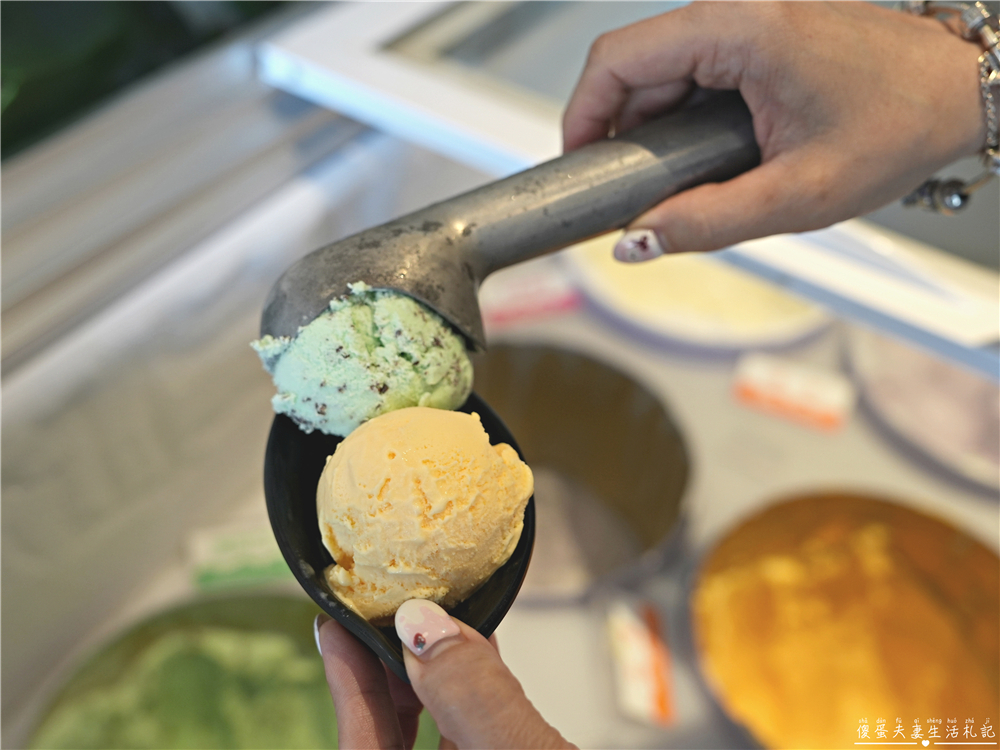 【苗栗頭份。美食】『月團圓雞湯火鍋-頭份尚順店』超人氣個人鴛鴦火鍋，澎派自助吧無限爽吃！還是寵物友善餐廳喔！ @傻蛋夫妻生活札記