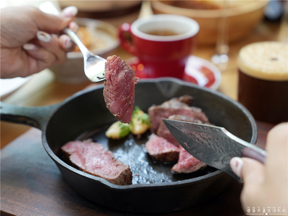 【台中西區。美食】『FORE直火料理-台中店』炭火直燒的極致饗宴！火與肉之間的品味儀式~台中直火料理推薦 @傻蛋夫妻生活札記