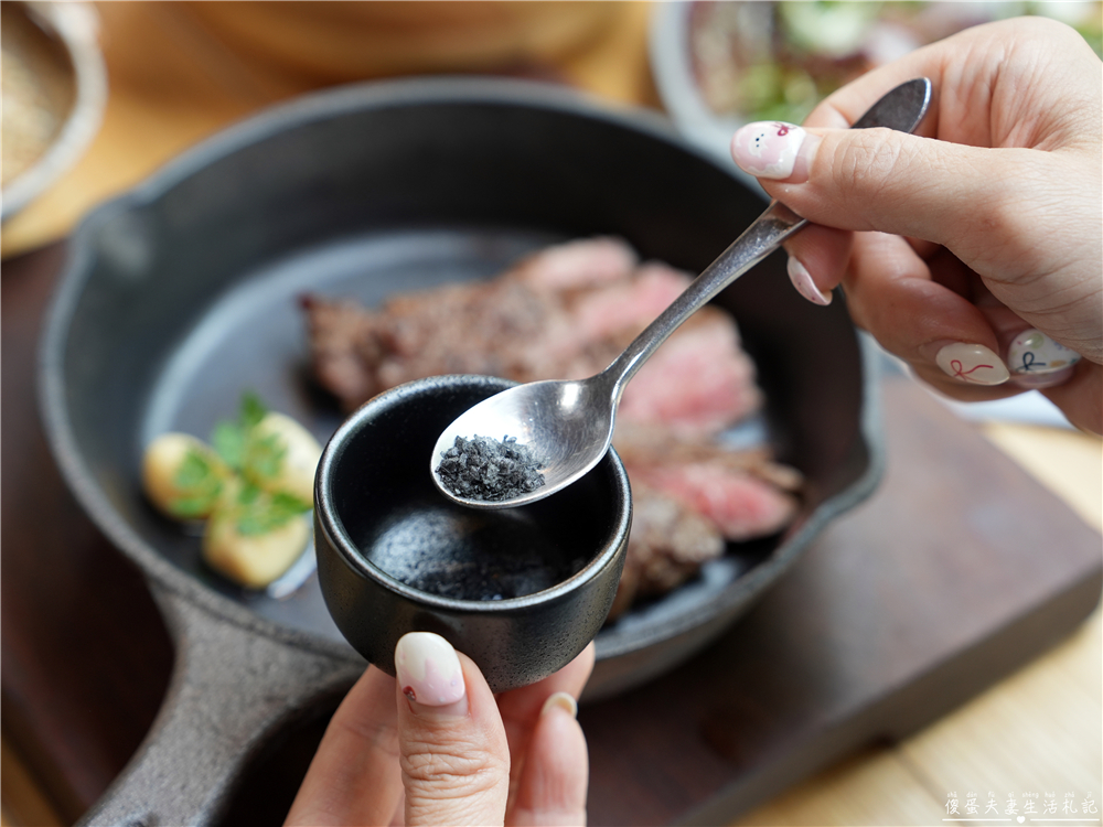 【台中西區。美食】『FORE直火料理-台中店』炭火直燒的極致饗宴！火與肉之間的品味儀式~台中直火料理推薦 @傻蛋夫妻生活札記