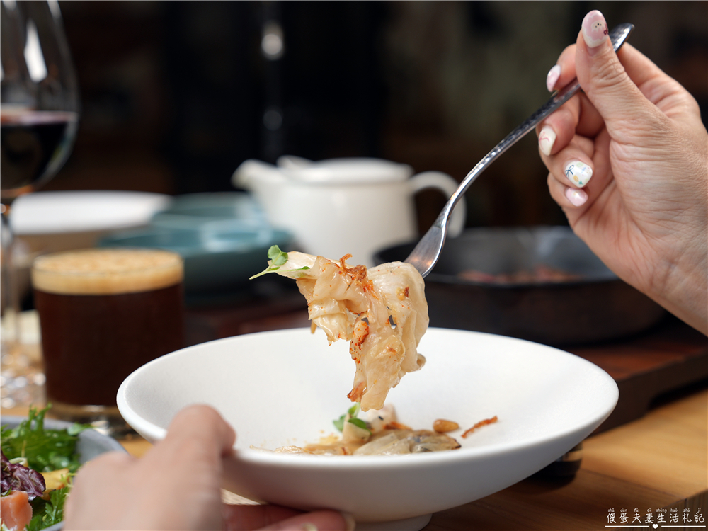 【台中西區。美食】『FORE直火料理-台中店』炭火直燒的極致饗宴！火與肉之間的品味儀式~台中直火料理推薦 @傻蛋夫妻生活札記