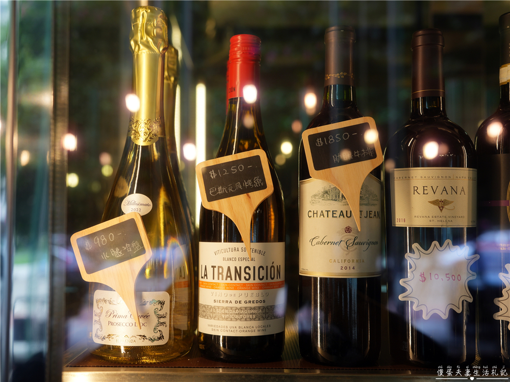 【台中西區。美食】『FORE直火料理-台中店』炭火直燒的極致饗宴！火與肉之間的品味儀式~台中直火料理推薦 @傻蛋夫妻生活札記