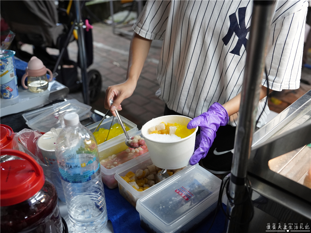 【台中北屯。美食】『團長古早味剉冰』古早味最對味！昌平夜市的小小挫冰攤~ @傻蛋夫妻生活札記