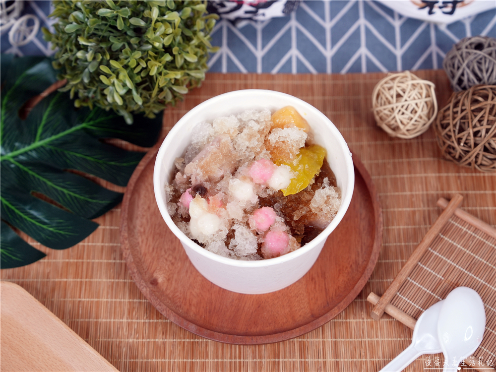【台中北屯。美食】『團長古早味剉冰』古早味最對味！昌平夜市的小小挫冰攤~ @傻蛋夫妻生活札記