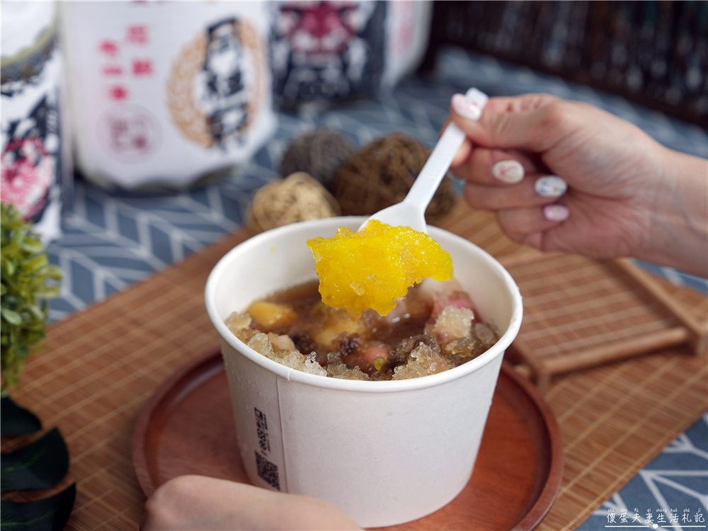 【台中北屯。美食】『團長古早味剉冰』古早味最對味！昌平夜市的小小挫冰攤~ @傻蛋夫妻生活札記