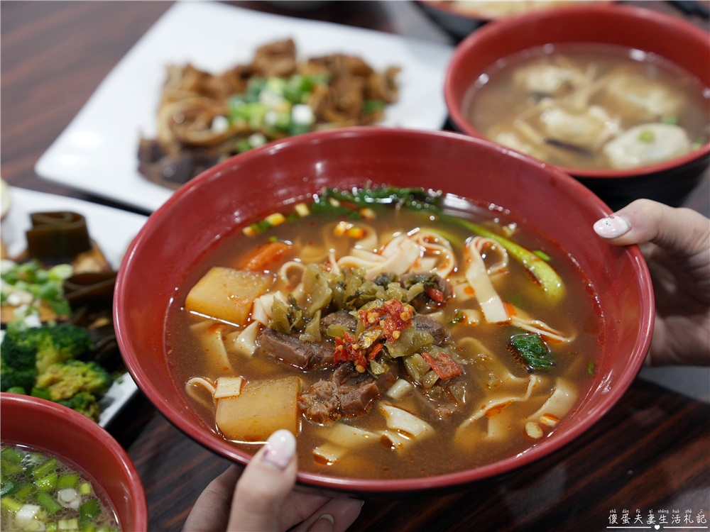【苗栗竹南。美食】『十三棧麵食小館』宵夜場加開！博愛街上清爽的家常小吃~ @傻蛋夫妻生活札記