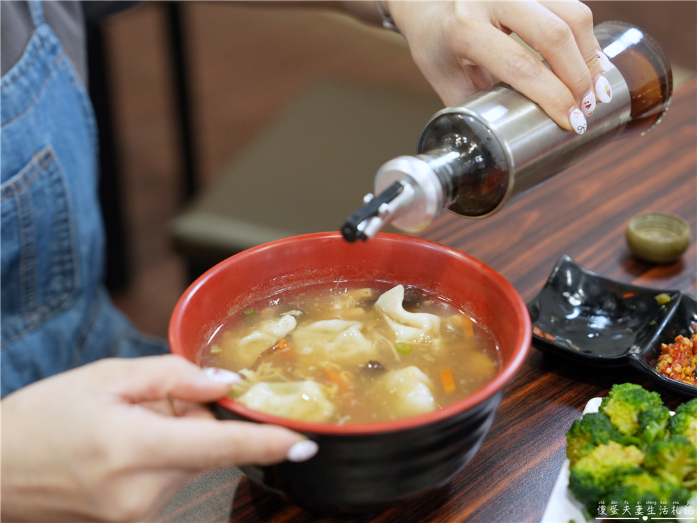 【苗栗竹南。美食】『十三棧麵食小館』宵夜場加開！博愛街上清爽的家常小吃~ @傻蛋夫妻生活札記