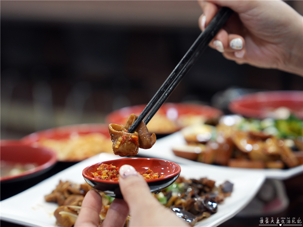 【苗栗竹南。美食】『十三棧麵食小館』宵夜場加開！博愛街上清爽的家常小吃~ @傻蛋夫妻生活札記