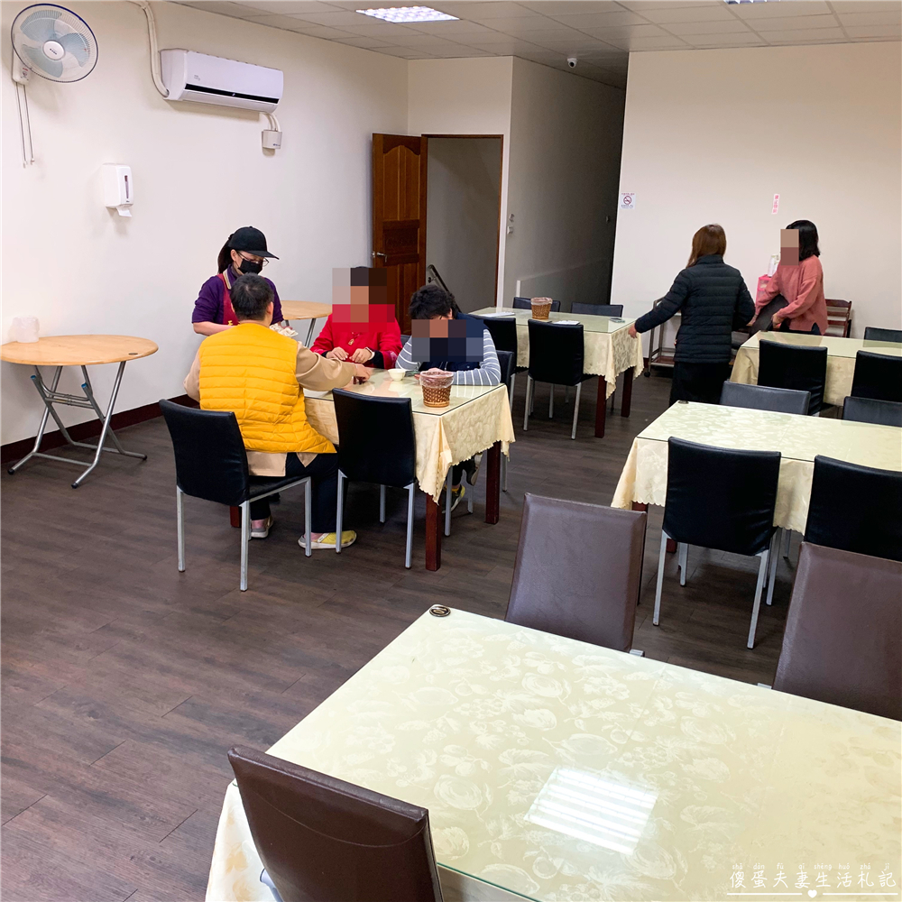 【苗栗市美食】『天涯海餃』特色四季豆煎餃！多樣化涼拌小菜與美味餐點！ @傻蛋夫妻生活札記