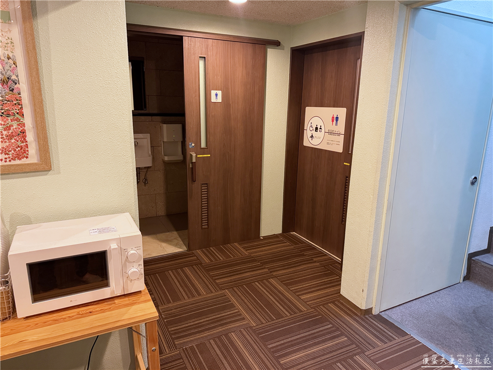 【日本東京。住宿】『ホテル丸谷 / Hotel Marutani』懷舊日式旅館！近車站、還有大浴場超放鬆~~ @傻蛋夫妻生活札記