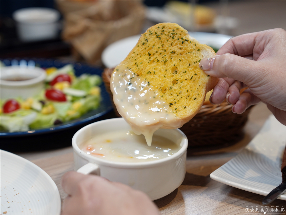 【苗栗頭份。美食】『瀧厚炙燒熟成牛排-苗栗頭份大全聯店』全台人氣連鎖牛排，頭份也吃得到！雙人套餐輕鬆享受，自助吧也是誠意十足！ @傻蛋夫妻生活札記