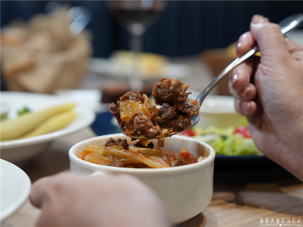 【苗栗頭份。美食】『瀧厚炙燒熟成牛排-苗栗頭份大全聯店』全台人氣連鎖牛排，頭份也吃得到！雙人套餐輕鬆享受，自助吧也是誠意十足！ @傻蛋夫妻生活札記