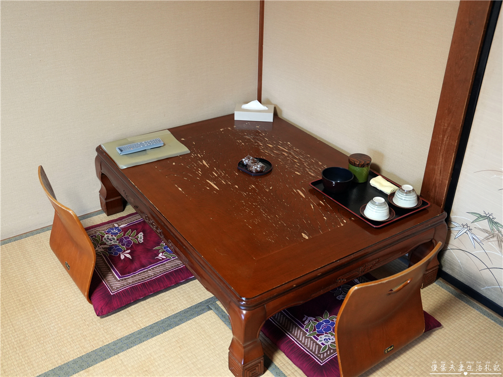 【日本栃木。住宿】『奥塩原元湯 大出館』日本唯一！墨の湯與五色の湯的秘湯體驗！ @傻蛋夫妻生活札記